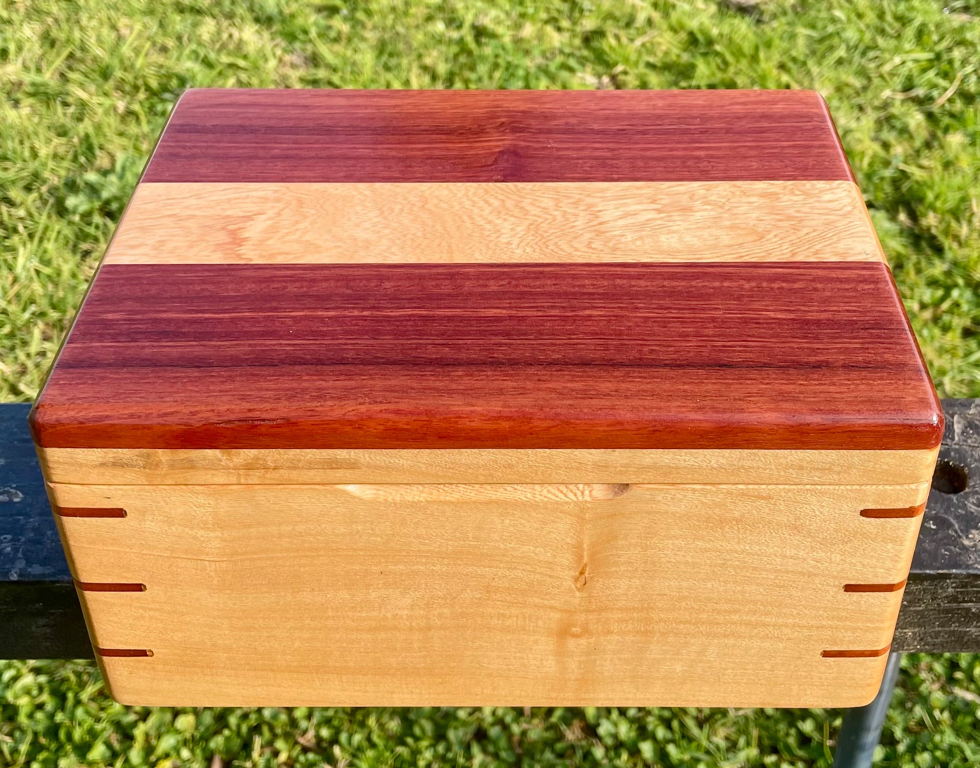 Jacaranda & Ironbark Splined Box – Hunter Woodcraft
