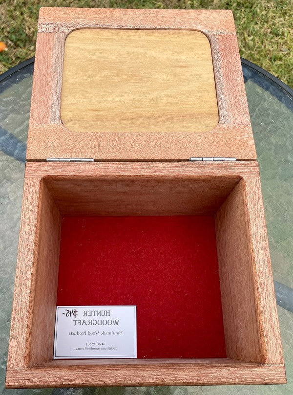 Medium Soft Maple Keepsake Box 225mm x 196mm x 155mm